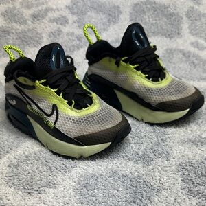 Nike Air Max Kids' Black Teal and  Neon Green Sneakers 10.5 C